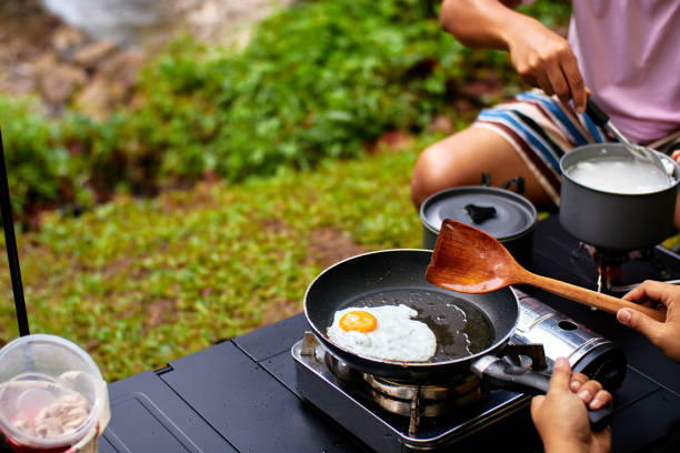 Tips on Choosing and Buying Camp Kitchenware