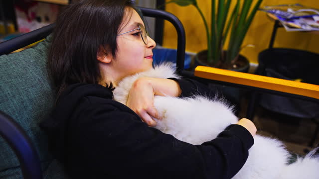 The Therapeutic Benefits of Spending Time with Your Pet