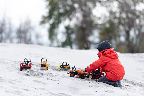 How to Stay Warm Outdoors: Best Cold-Weather Clothing for Active Families